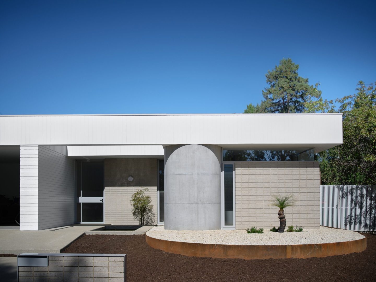 Island Block and Paving | Concrete Blocks | Bricks | At MD Brick