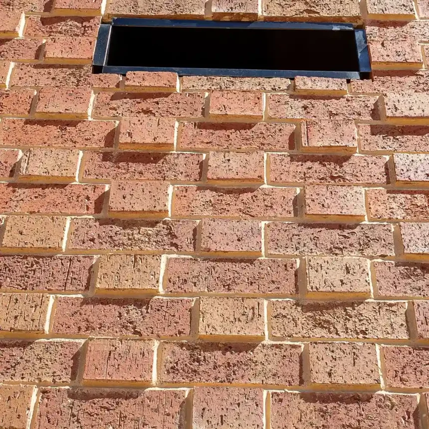 Littlehampton Brick Light Cabernet in a wall in the Flemish Bond brick pattern